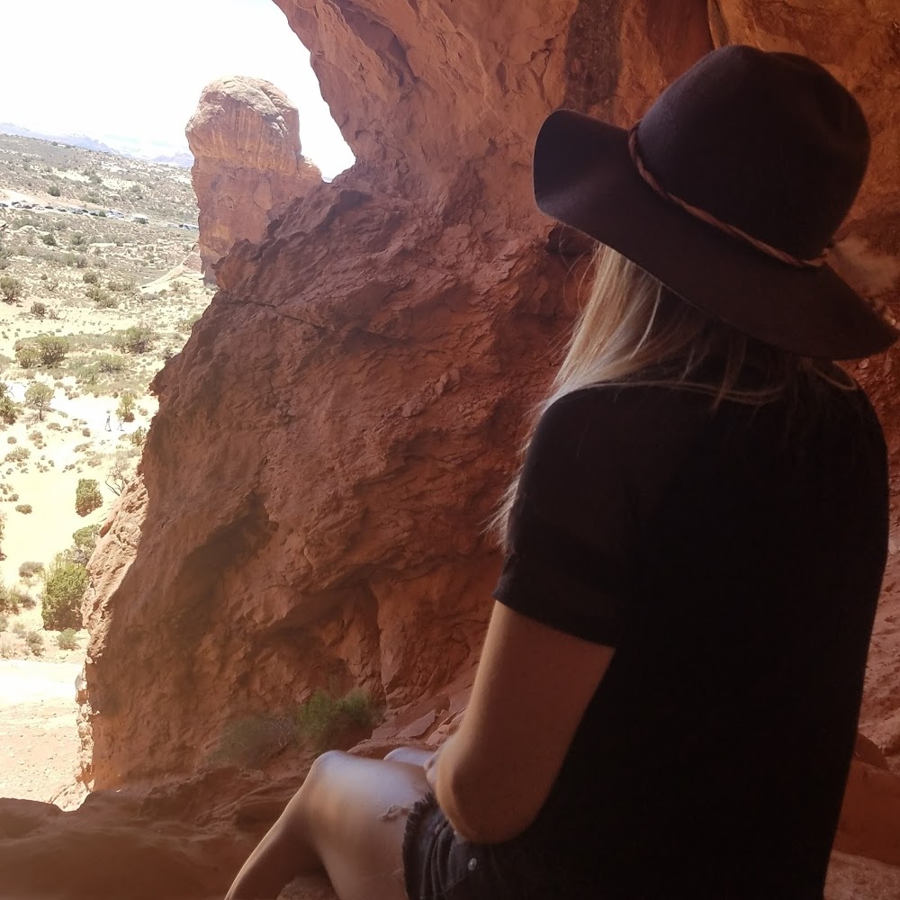 Meet your Posher, Ashley